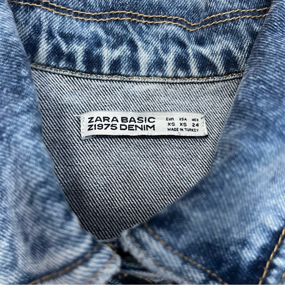 Zara Denim Ruffle Jean Jacket - Picture 6 of 14